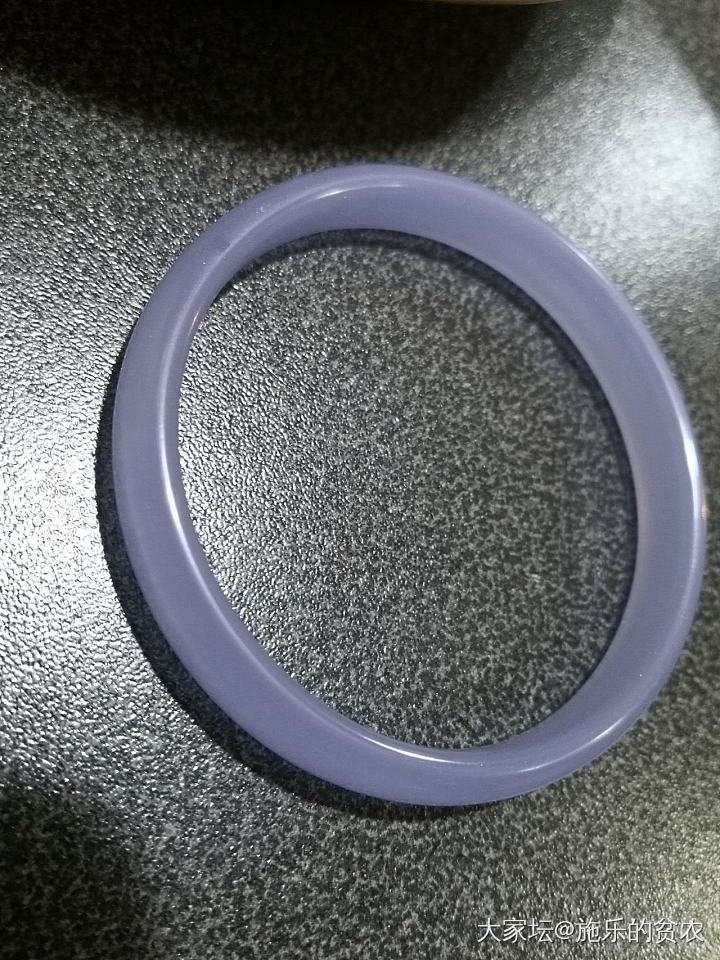 一只会变色的手镯_手镯