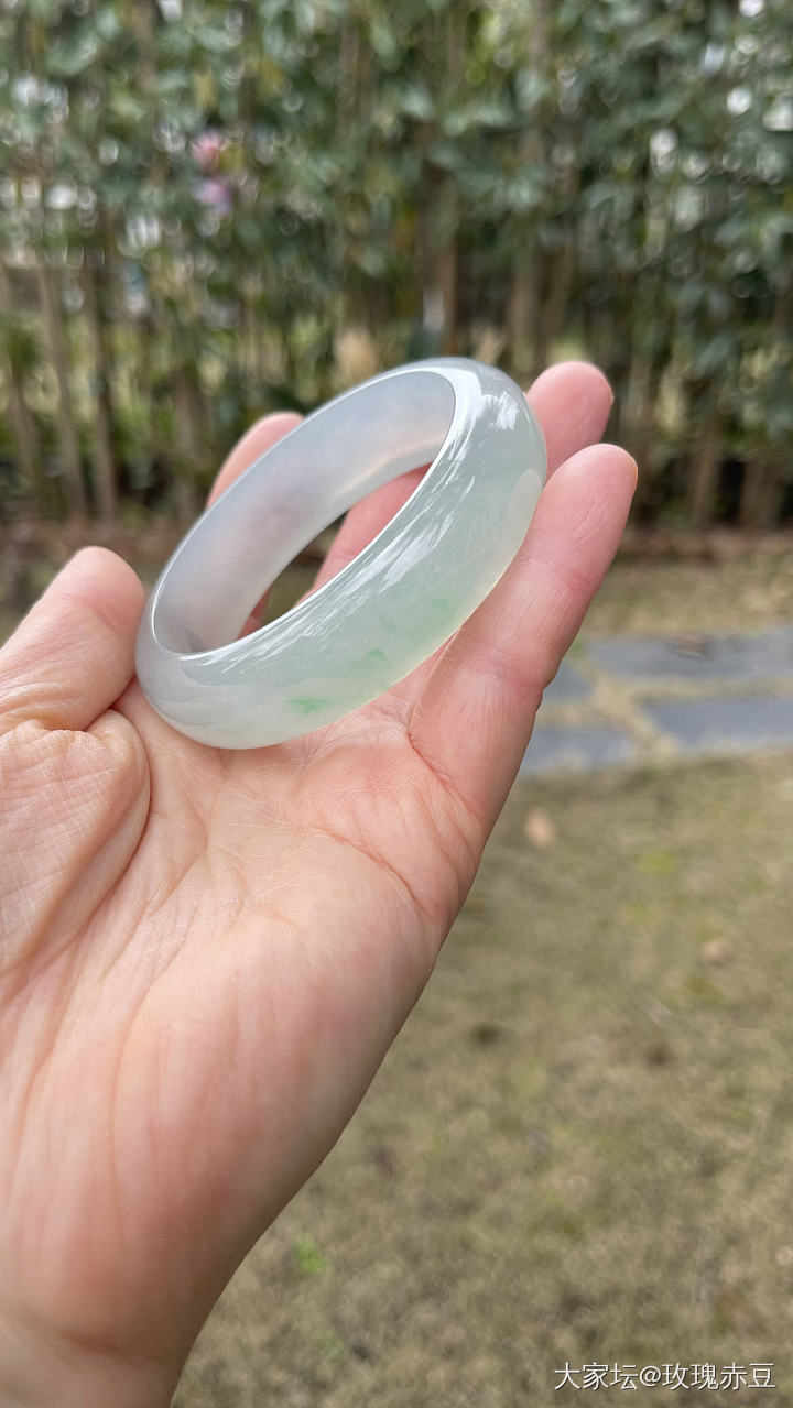 来来来 秀秀你的镯子最美和最丑的样子吧😁_手镯翡翠