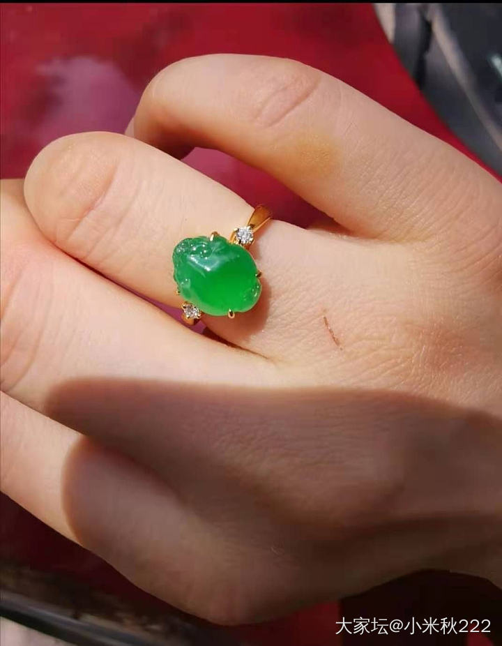 求戒指款式，最好带图，蟹蟹姐妹！回复的亲会发财哦，当然看到的亲都发财哈_翡翠