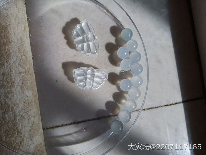 白冰翡翠蝴蝶一对_翡翠