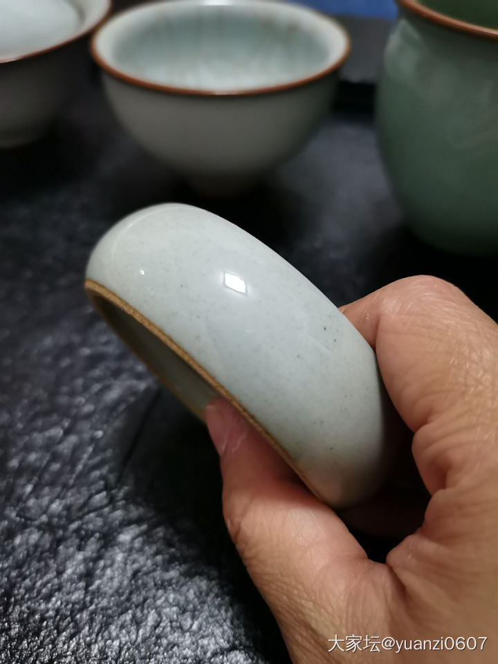 一个老陶泥柴烧青花盖置