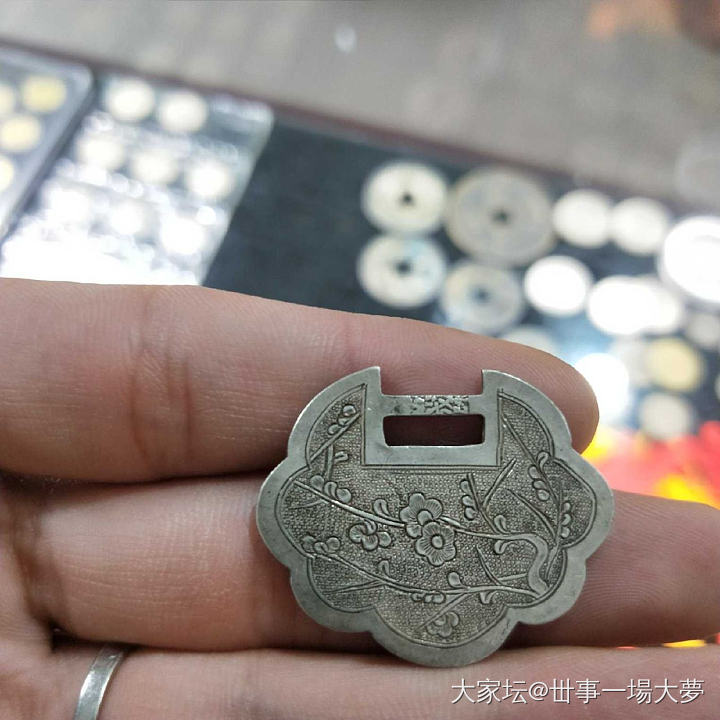 王师傅锁花锁片_商户挂件银