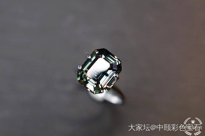 ##中颐天然未加热绿色蓝宝石##  5.54ct  AGTL证书_蓝宝石名贵宝石