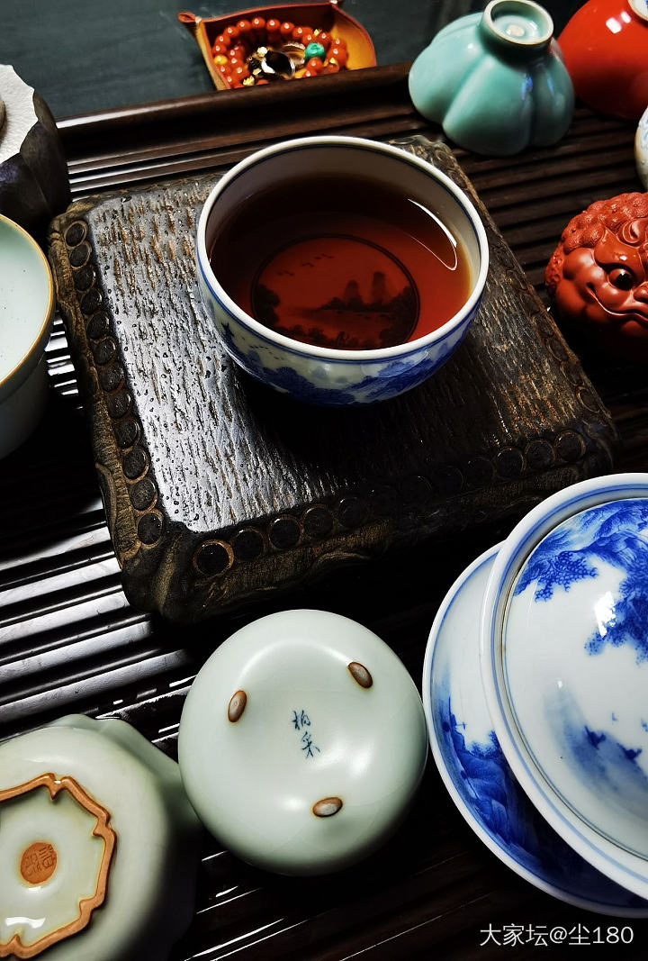 又下雨，盘串喝茶比较舒服_珠串松石玉石玉髓玛瑙