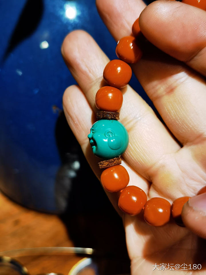 又下雨，盘串喝茶比较舒服_珠串松石玉石玉髓玛瑙