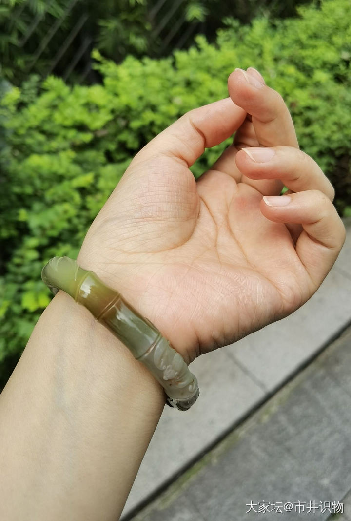 感觉坛里没啥人晒盐源，坛友们来秀秀手上的盐源美物呗_玛瑙