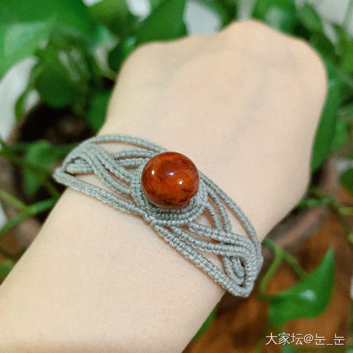 记录：单珠手绳_编绳南红