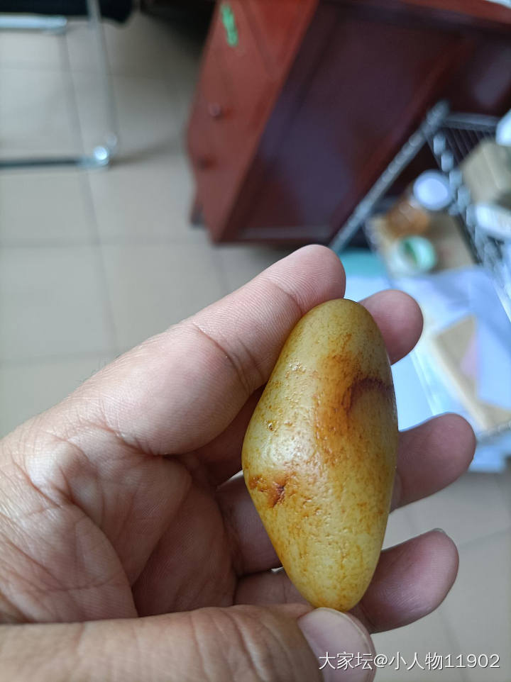 刚买的石头，大神帮忙看看是籽吗_原石和田玉