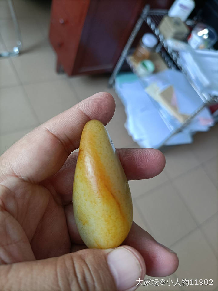 刚买的石头，大神帮忙看看是籽吗_原石和田玉