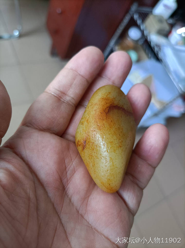 刚买的石头，大神帮忙看看是籽吗_原石和田玉