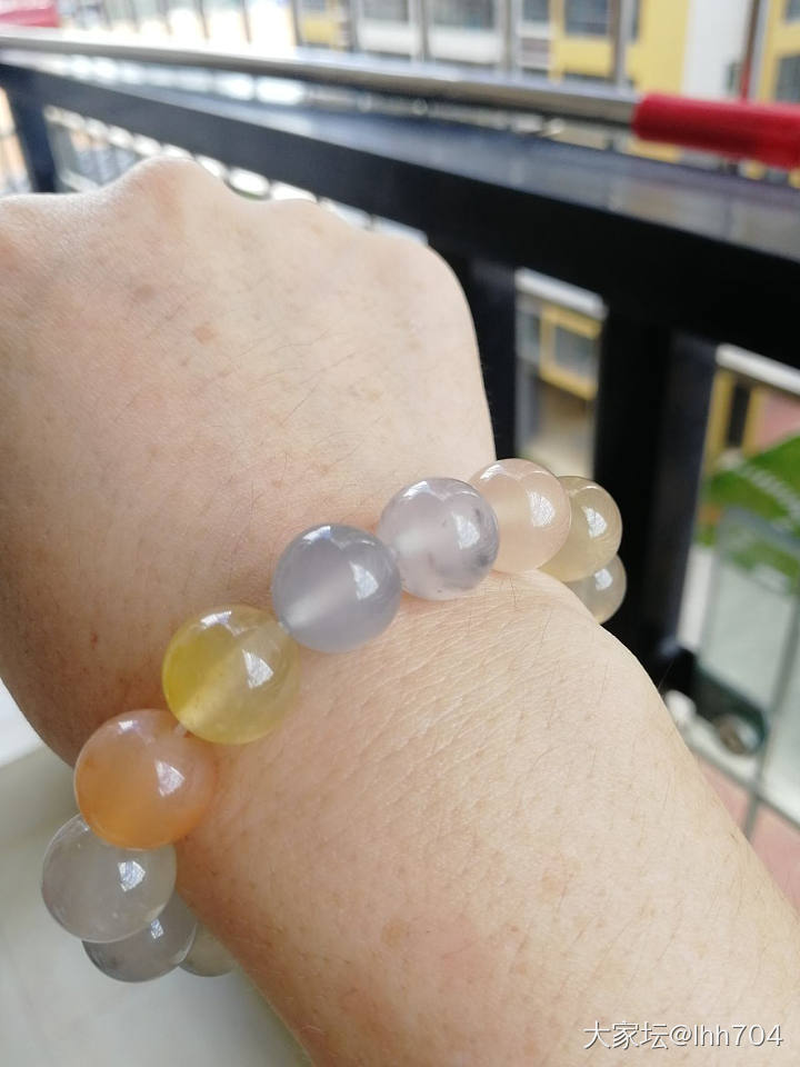 知道这是什么吗_翡翠玉髓玛瑙水晶