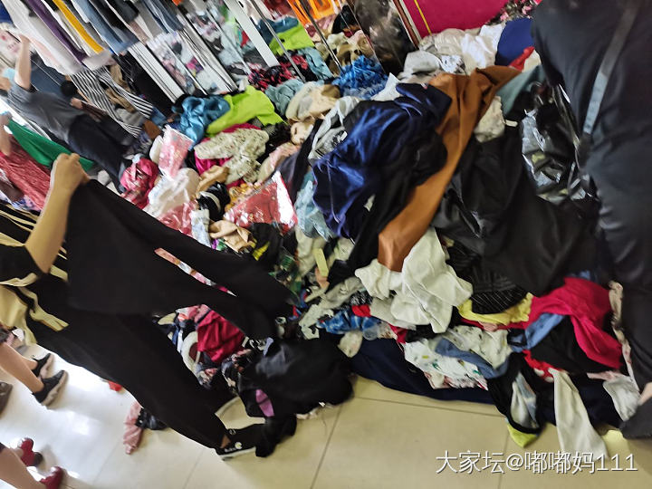 你们在这种地方淘过衣服吗？淘了十件共150_穿搭