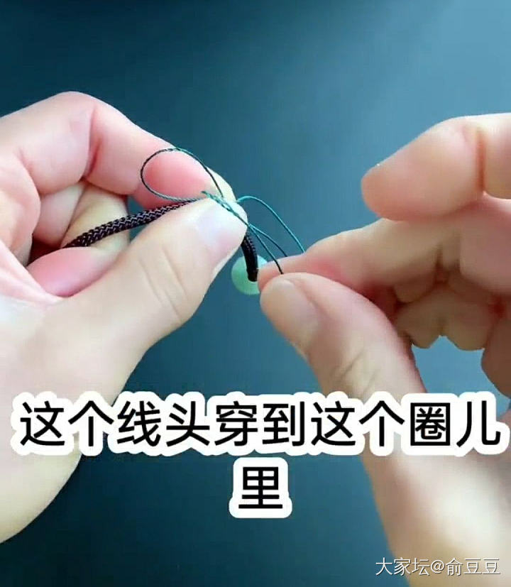 来来来，再手残也能编的小豹纹手绳分享_编绳