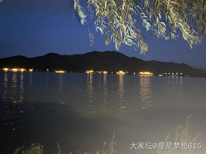灵湖夜景漂亮吧……_景色