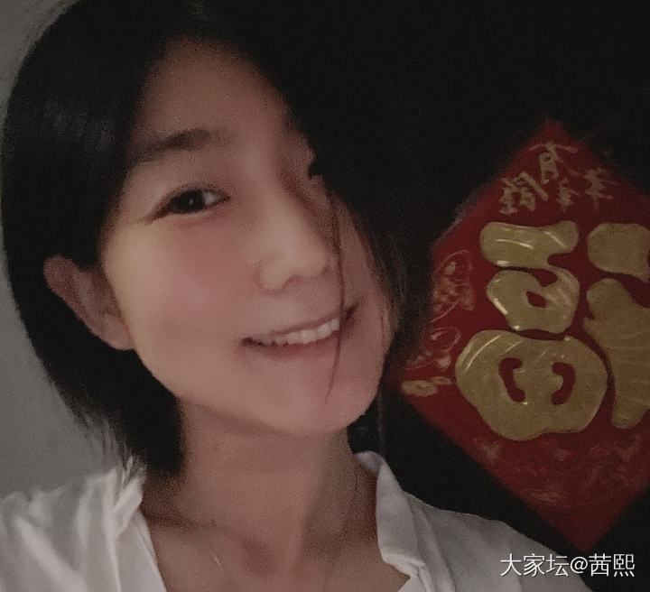 小小一颗，露一小脸😆😁_戒指彩色宝石