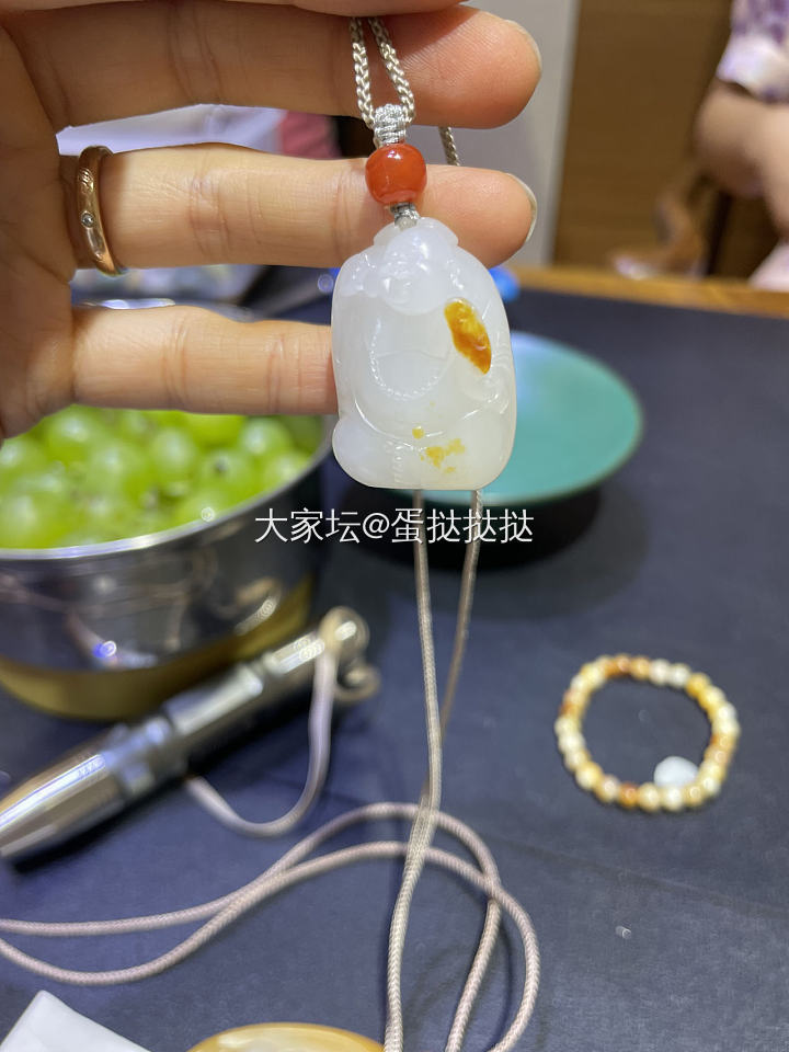 夏日炎炎 消极怠工
翘班半天 逛十全街_和田玉