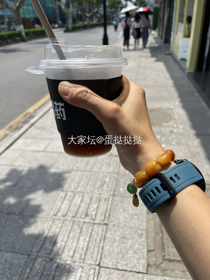 夏日炎炎 消极怠工
翘班半天 逛十全街_和田玉