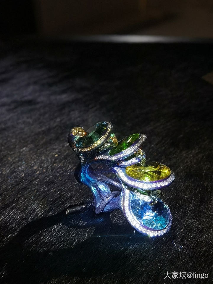 陈世英个展 翩翩平行梦_展会