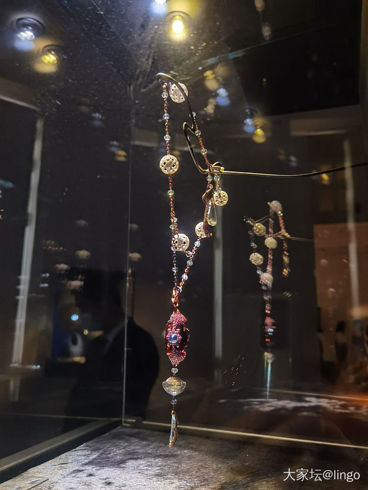 陈世英个展 翩翩平行梦_展会