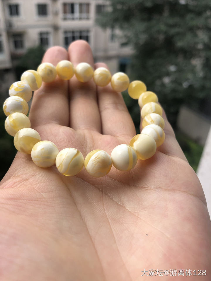 给这个小可爱建个对比贴_珠串琥珀蜜蜡