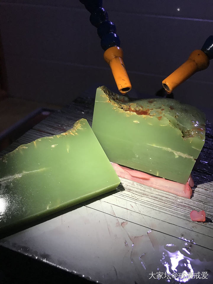 记录一下上锯切割的过程_玉石原石