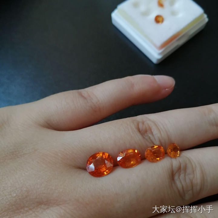 新收到的芬达颜色可以吗？_芬达彩色宝石