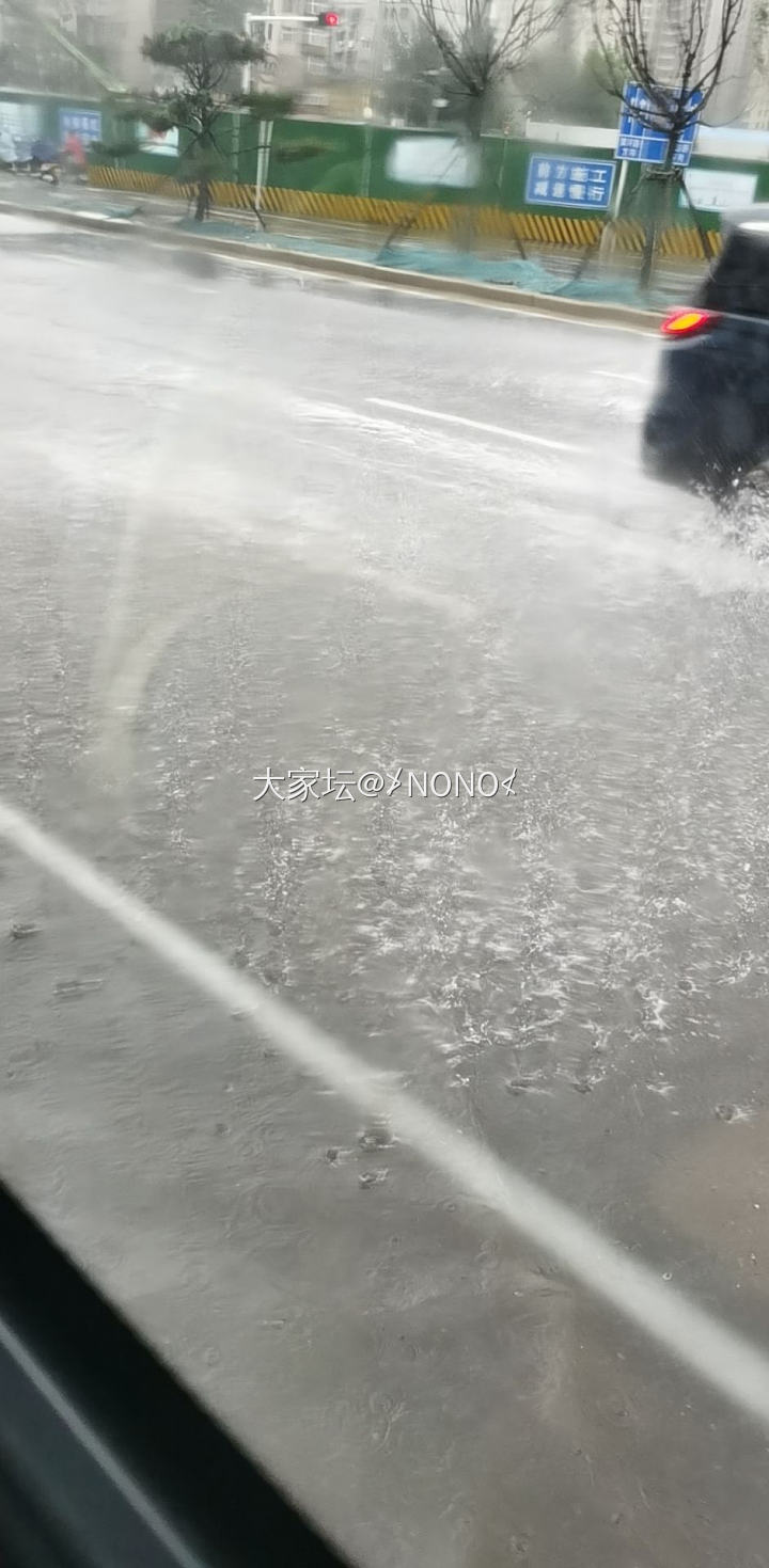 关于这次暴雨的后记
2021.7.20 郑州经历了千年一遇的大暴雨
大到什么程度..._闲聊