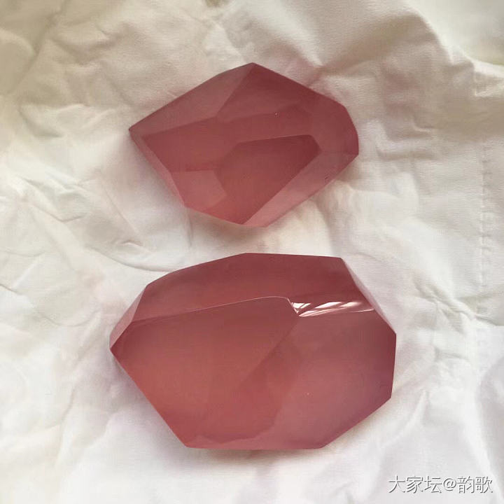 这个糖块还挺贵呀！_粉晶