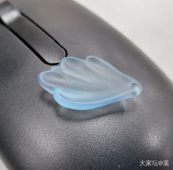 手工雕刻的人造玻璃_人造饰品
