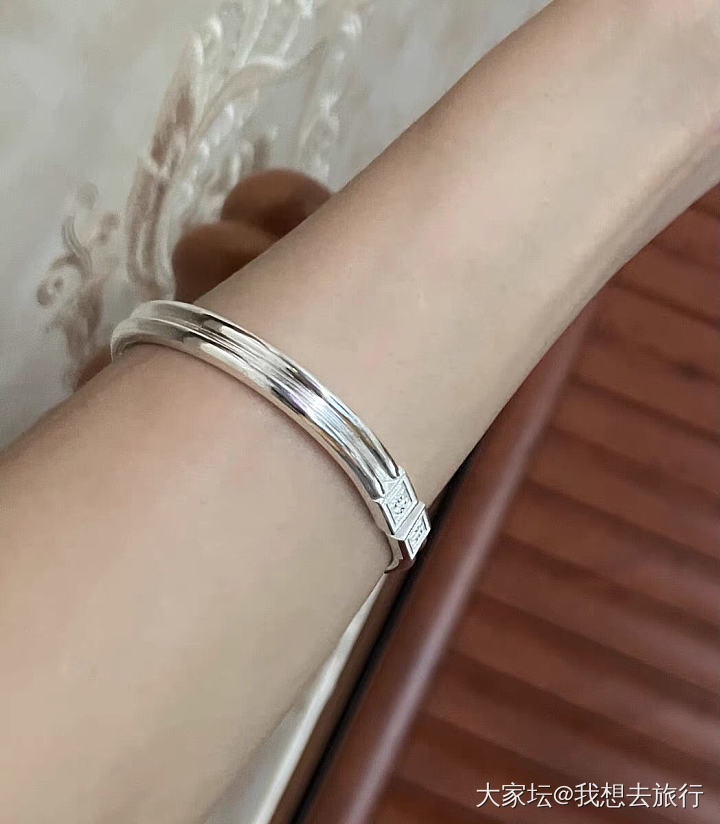 振贤轨道有泡珠还是没有好？_网店商家