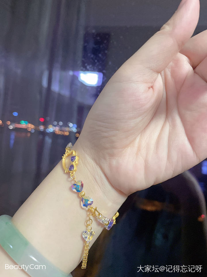 hello Kitty黄金配水晶手链～～_手链金