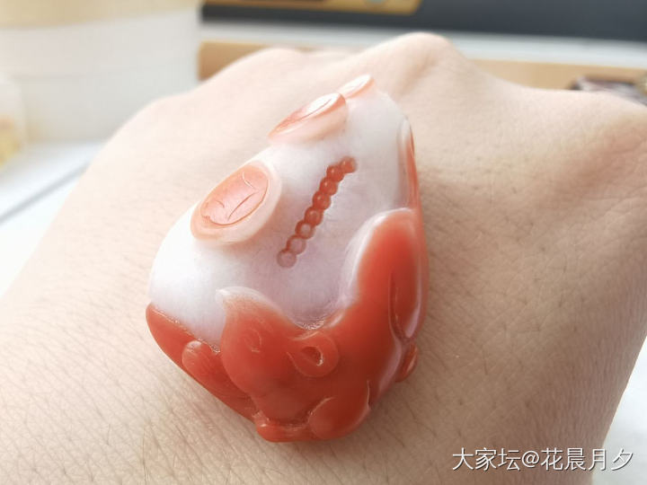 麻烦南红玛瑙玩家帮忙看看，这串是天然保山南红玛瑙料子吗？？_南红