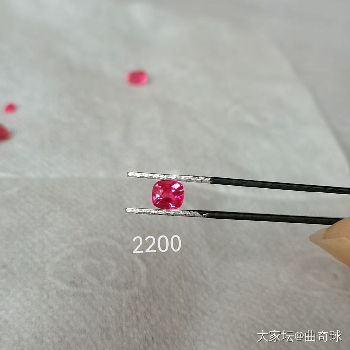 新买了两颗尖晶石_尖晶石