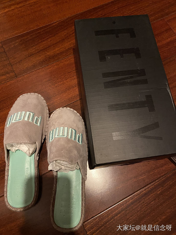 这双puma联名款鞋子很小众吗？_时尚