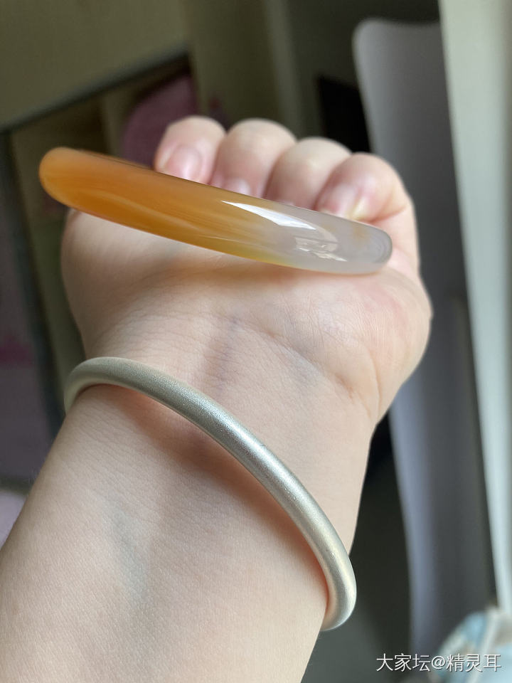 晒晒太阳_手镯玉髓玛瑙