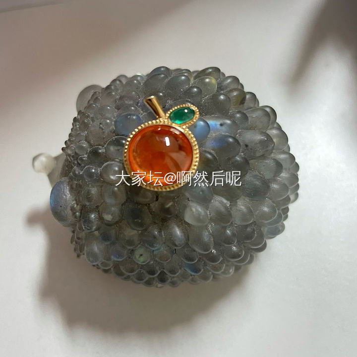 小刺猬背着小橘子_芬达彩色宝石