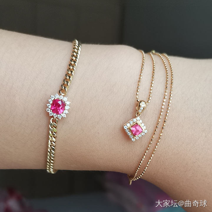 曼辛热粉（近绝地）手链出货啦_手链尖晶石