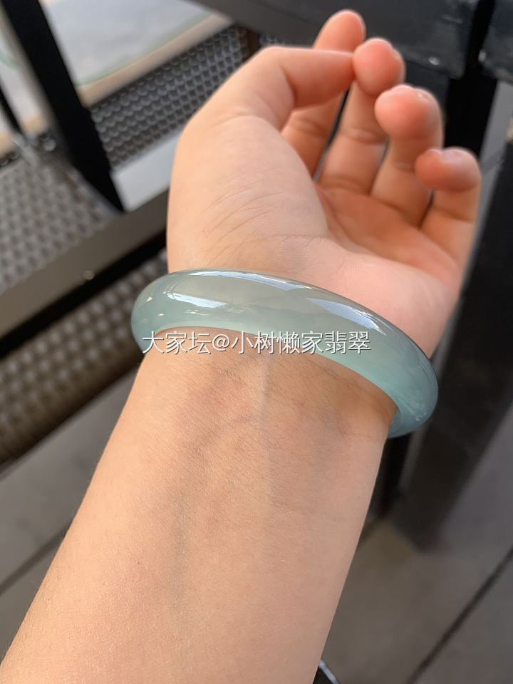 新来第一天 带着我的镯子冒个泡～_翡翠