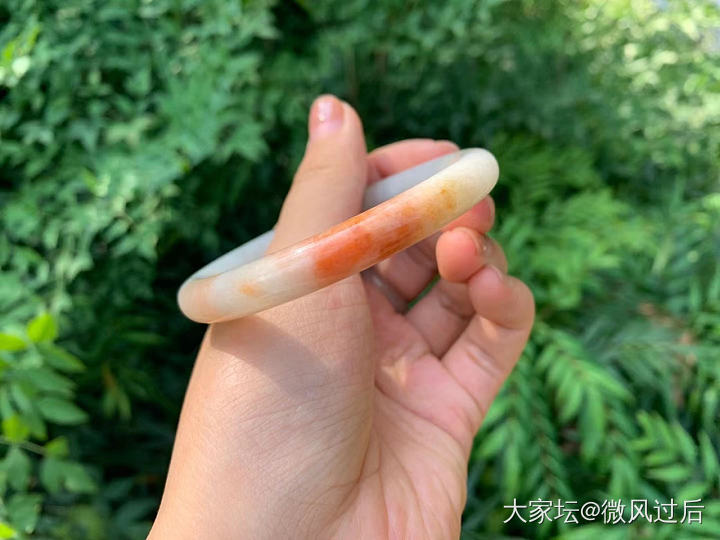 天然红翡翡翠圆条
尺寸：54-8.4-8.7_翡翠