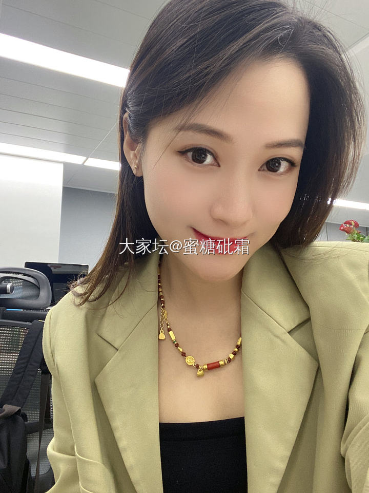吉言金疙瘩上身图_手饰项链金
