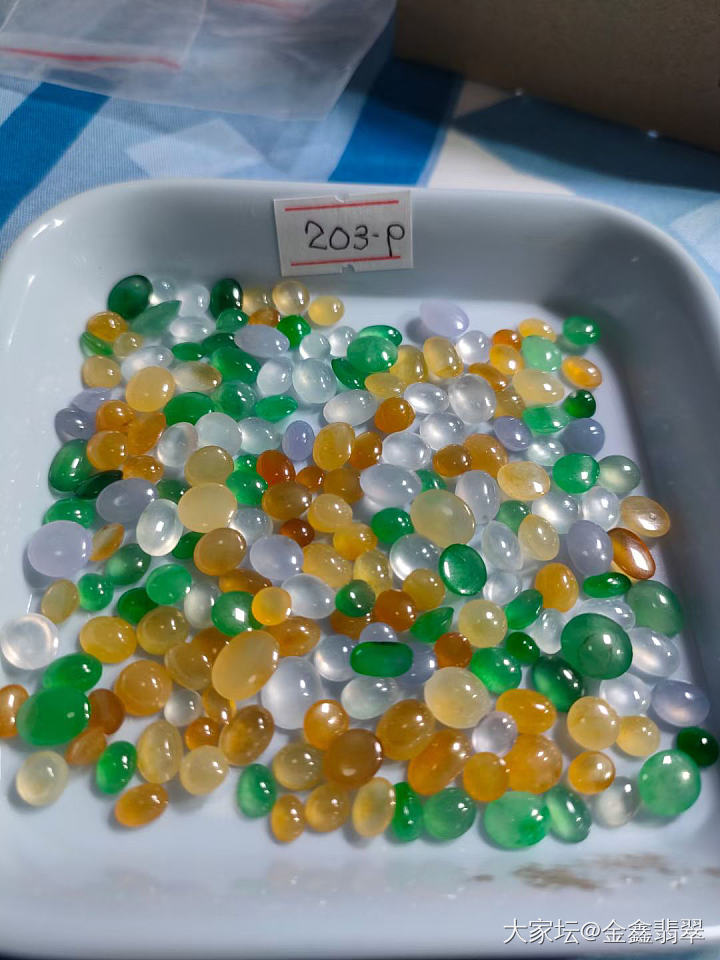 缅甸货终于可以过境了_翡翠