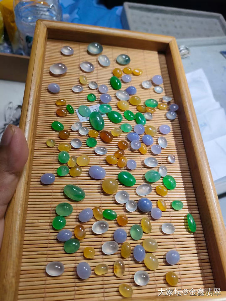缅甸货终于可以过境了_翡翠