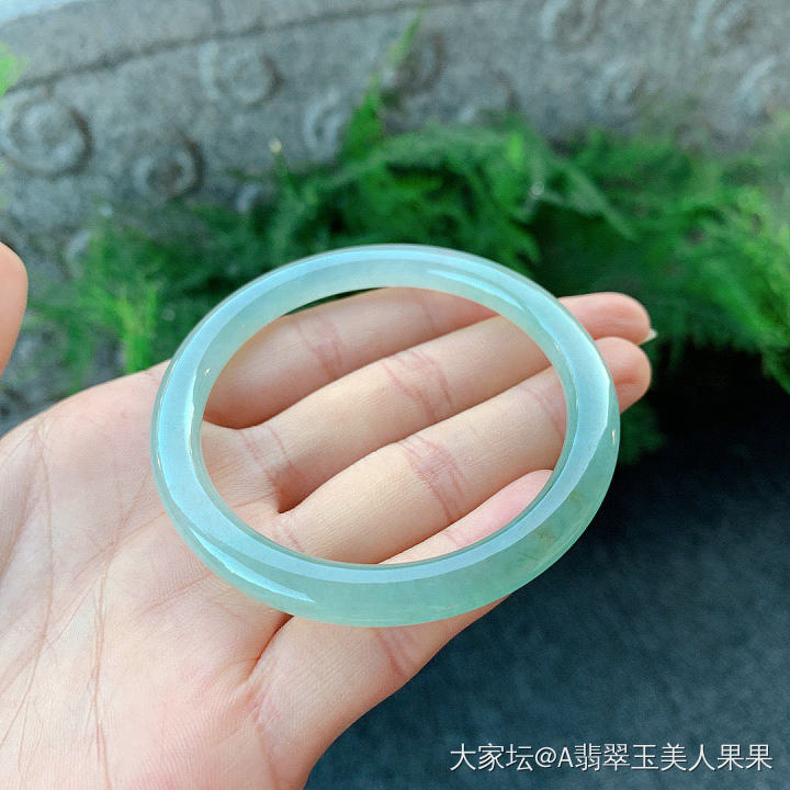 🌱你知道！佩戴翡翠玉手镯寓意吗？🧐🧐_翡翠