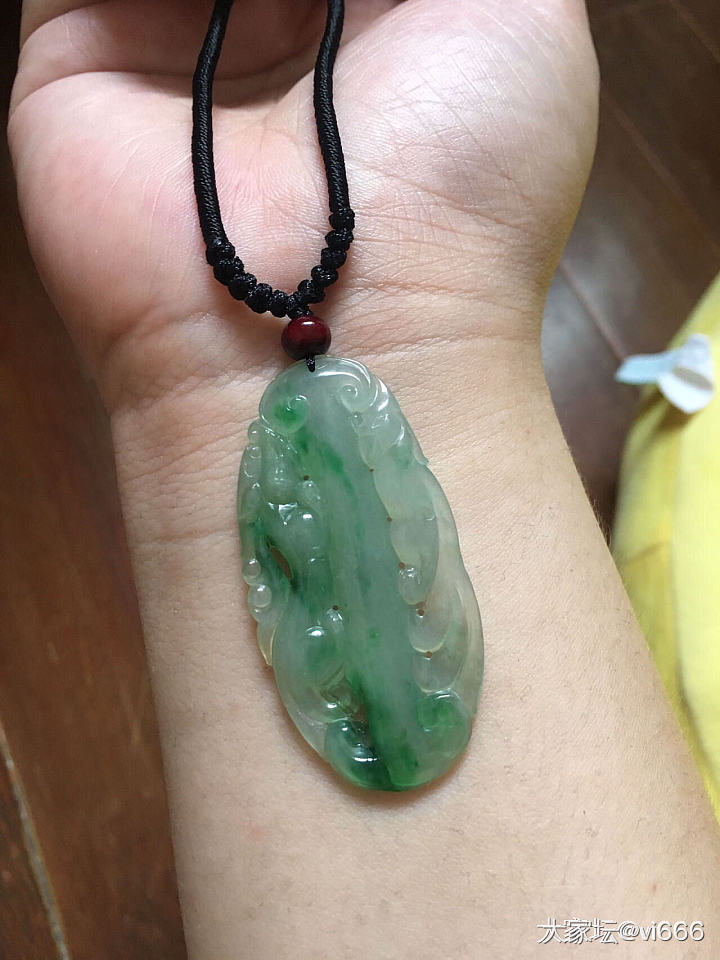 大家晒晒自己喜欢的特色件_挂件翡翠