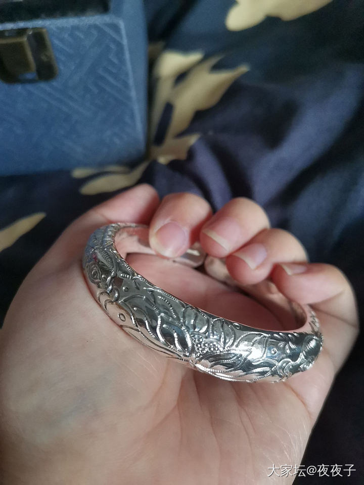 今天到了小唐哥7环(/≧▽≦/) 老世兴银镯_银