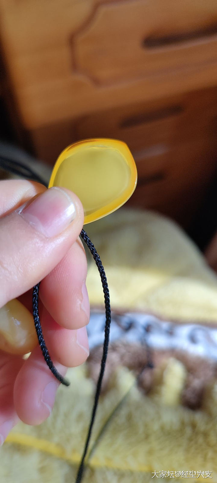这块金绞蜜是真的假的？_琥珀琥珀蜜蜡