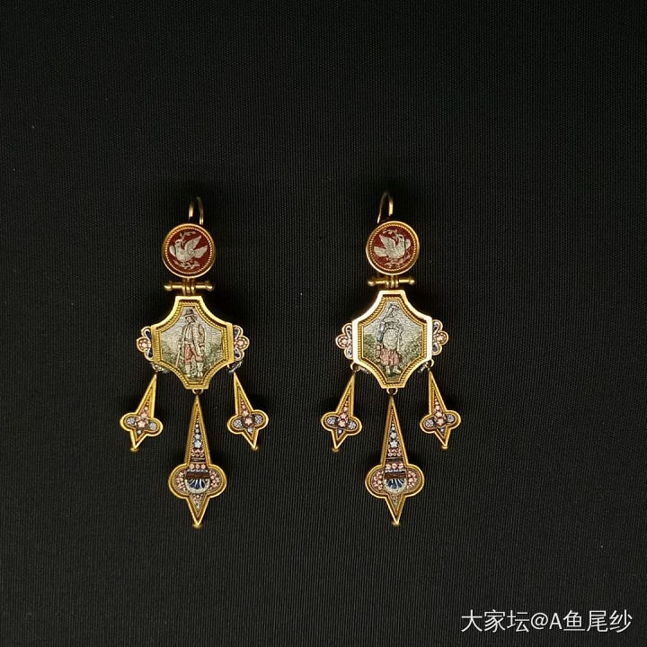 微型马赛克珠宝的美_古董首饰