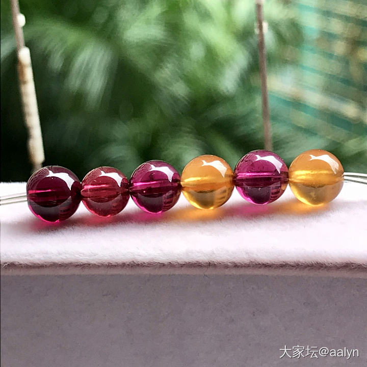 戒面级石榴石手链_彩色宝石