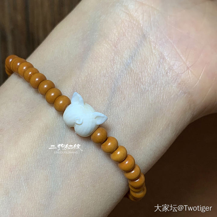猪屁股手串😄😄😄_琥珀蜜蜡