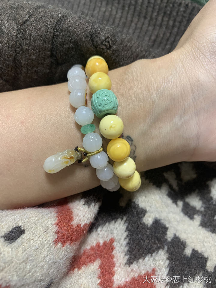 白蜡变黄了_琥珀蜜蜡